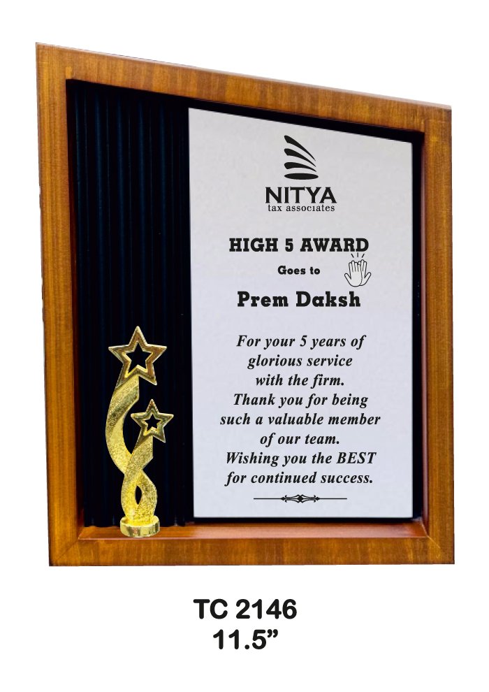 Corporate-Wooden-trophy-2146