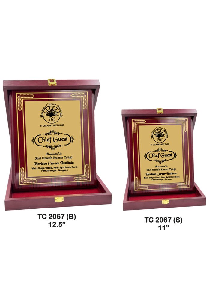Wooden Trophy Maker for Special Events