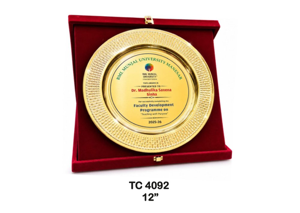 Corporate-Metal-Engraved-Trophies-4080